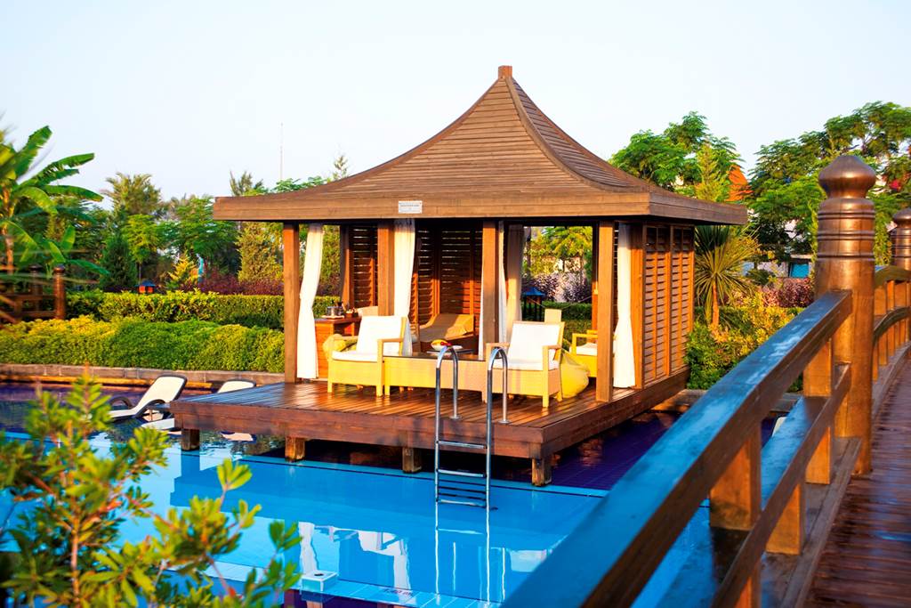 cheap resort hotels in Turkey to Spend holiday with family