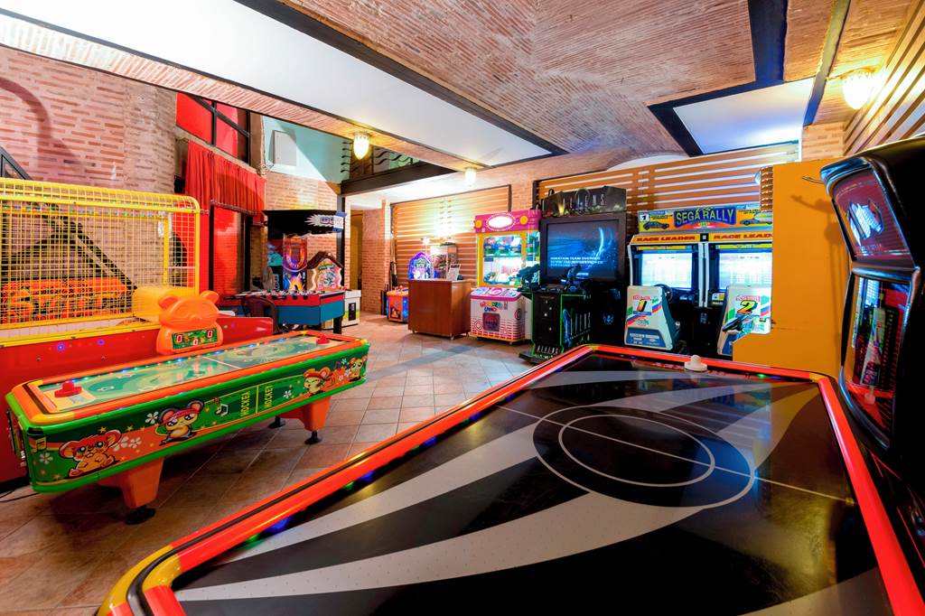 cheap resort hotels in Turkey to Spend holiday with family