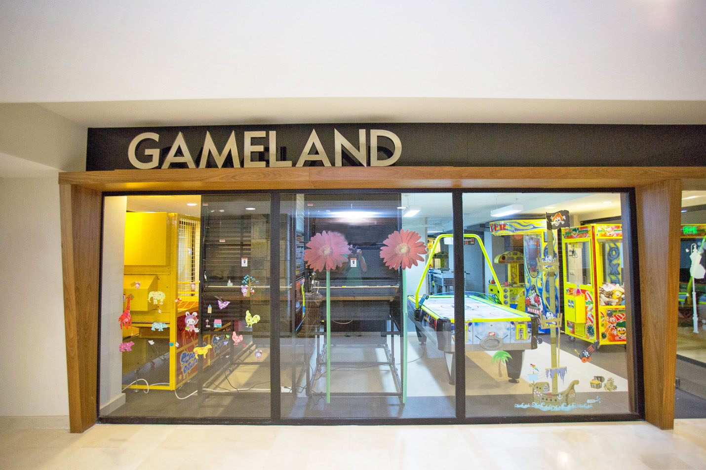 cheap resort hotels to Spend holiday with family