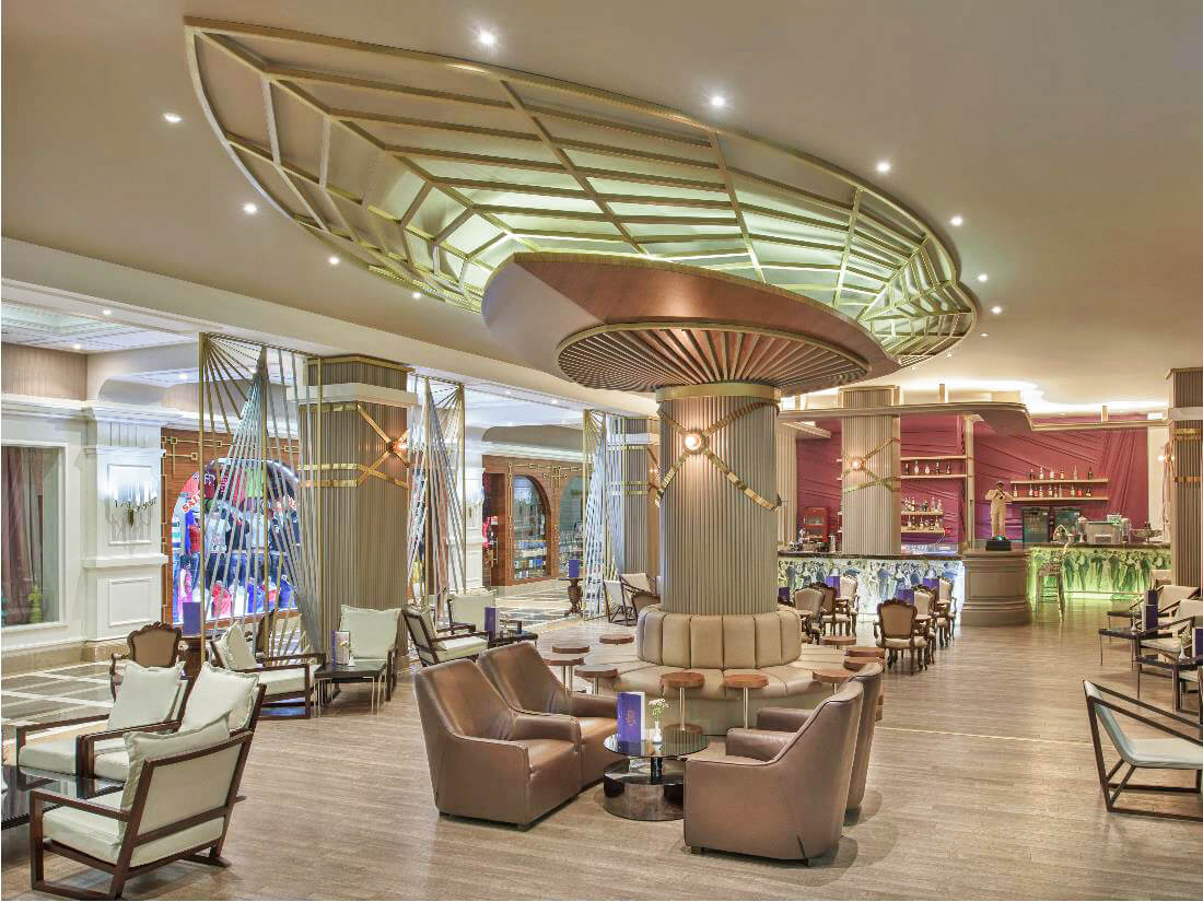 cheap resort hotels to Spend holiday with family