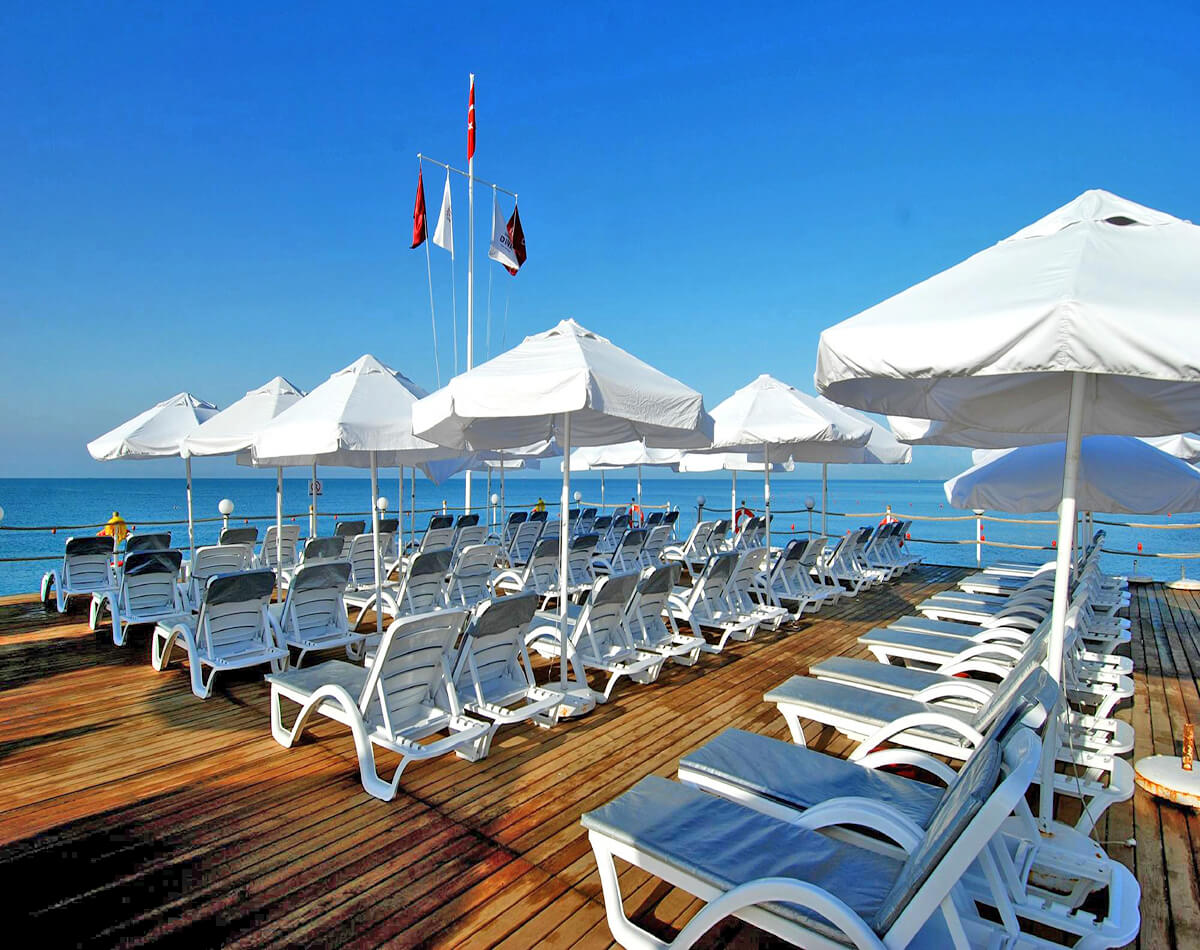 cheap resort hotels to Spend holiday with family