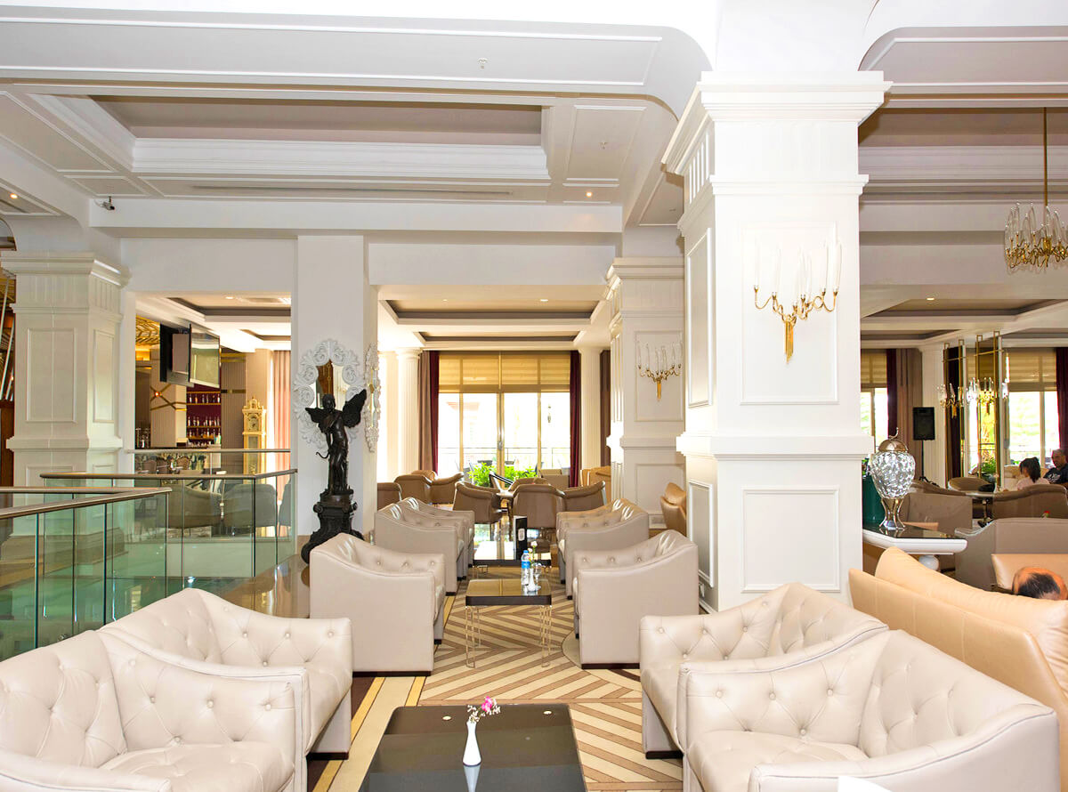 cheap resort hotels to Spend holiday with family