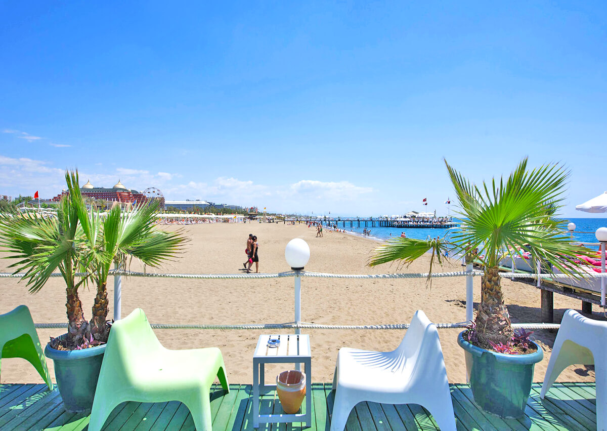 cheap resort hotels to Spend holiday with family