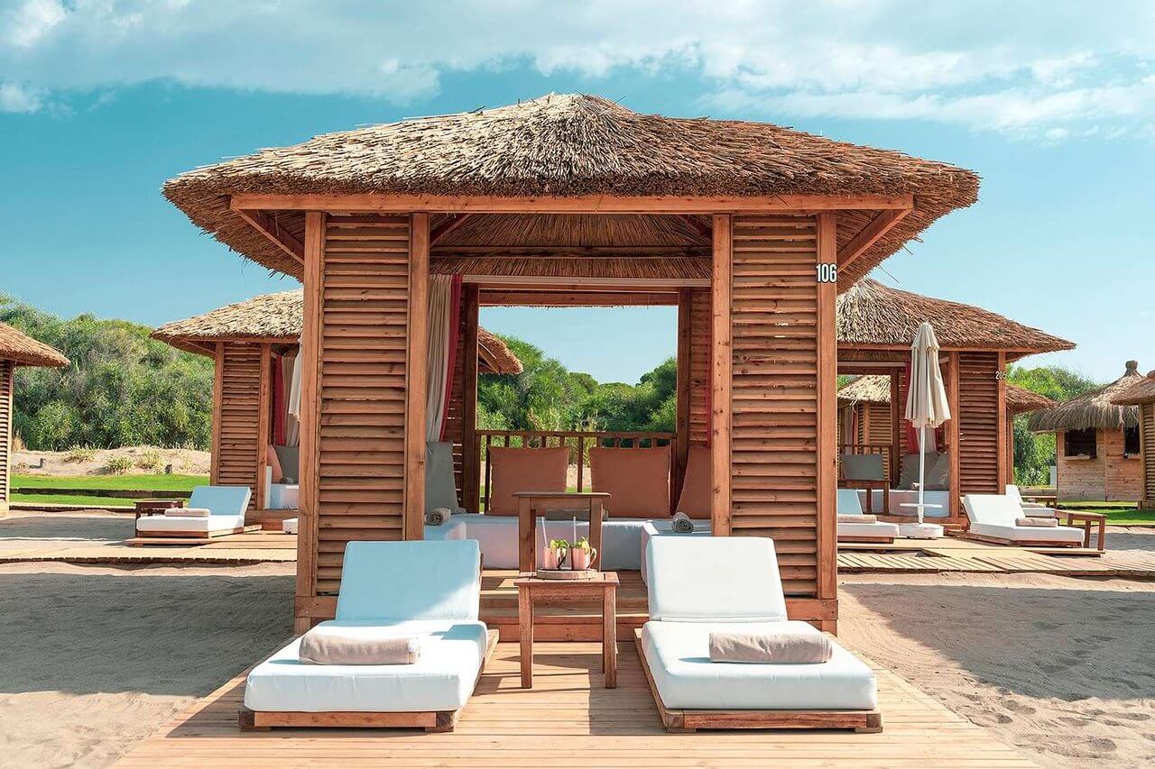 cheap resort hotels to Spend holiday with family