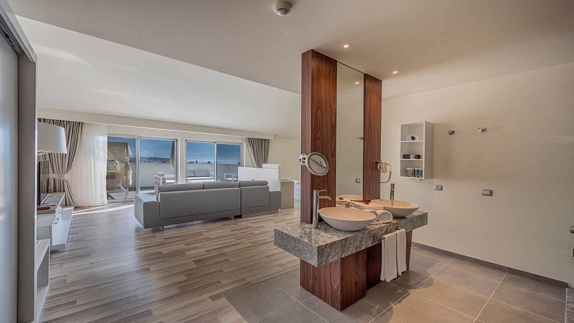 cheap resort hotels to Spend holiday with family