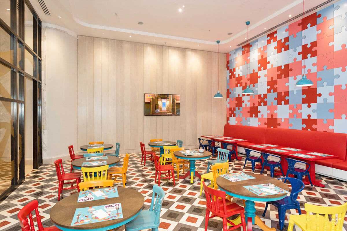 cheap resort hotels to Spend holiday with family