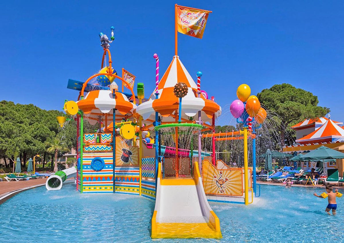 cheap resort hotels to Spend holiday with family