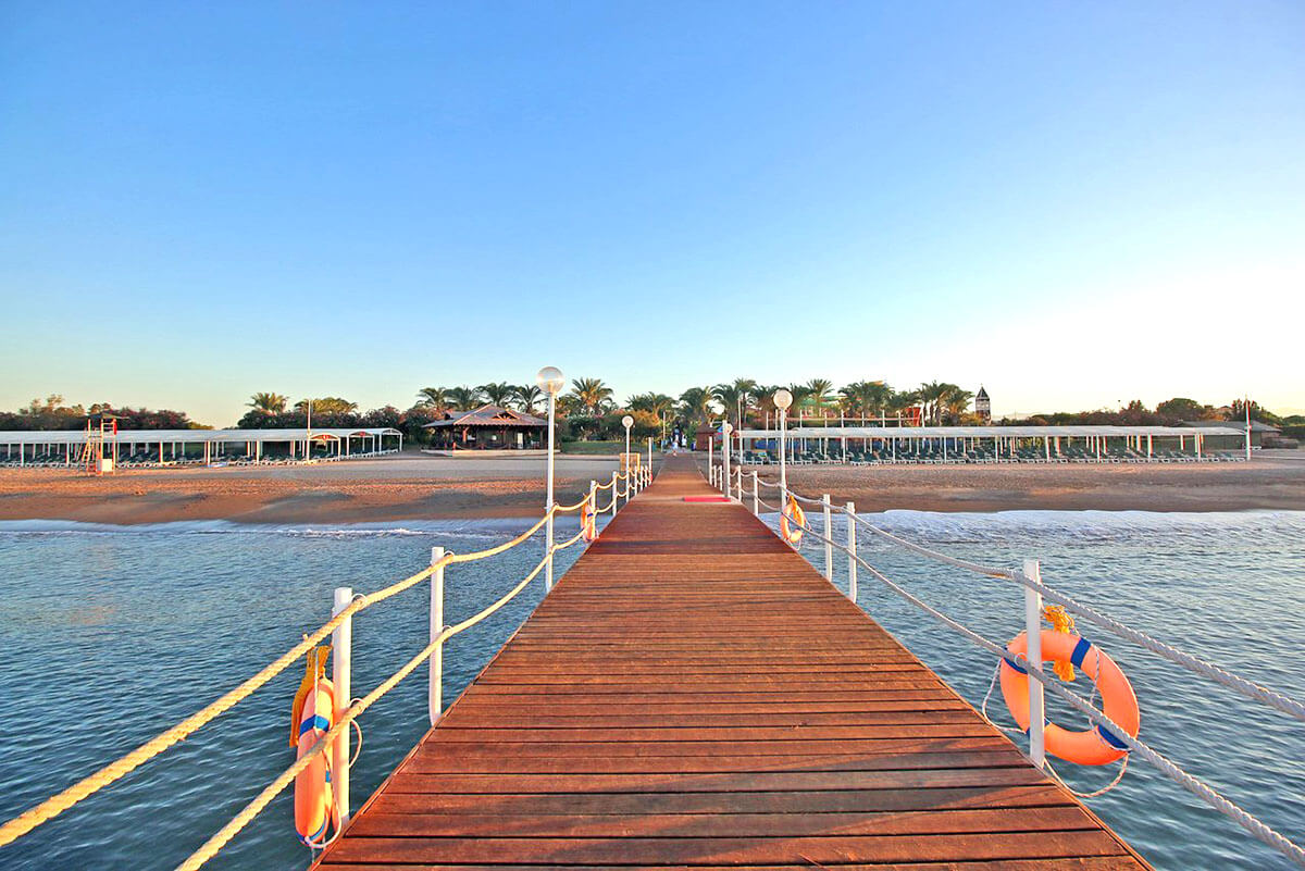 cheap resort hotels to Spend holiday with family