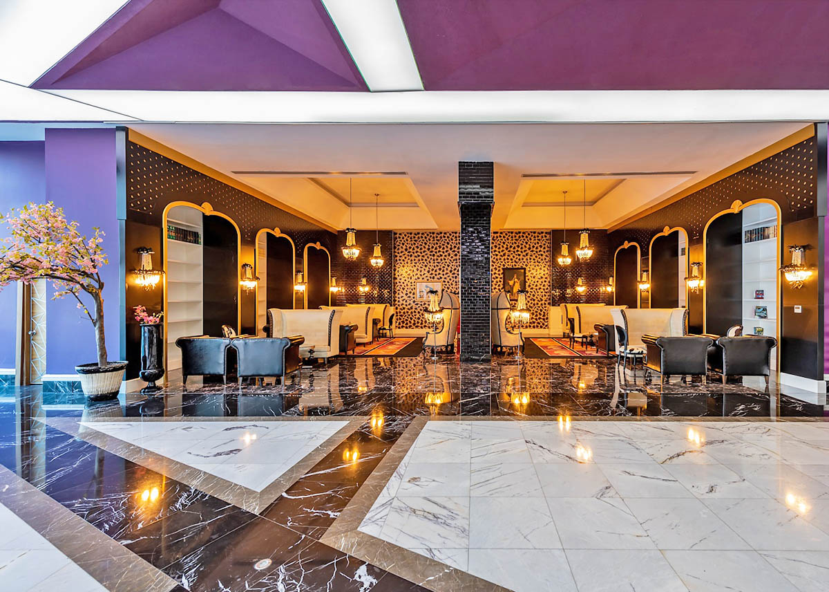 cheap resort hotels to Spend holiday with family