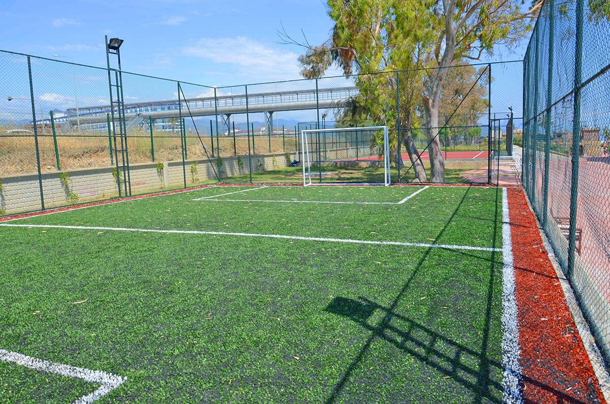 cheap resort hotels to Spend holiday with family