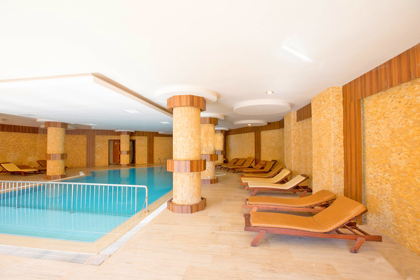 cheap resort hotels in Turkey to Spend holiday with family