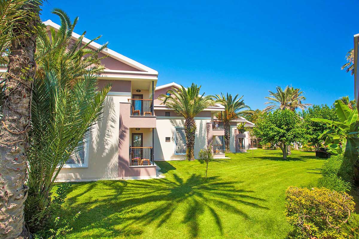 cheap resort hotels in Turkey to Spend holiday with family