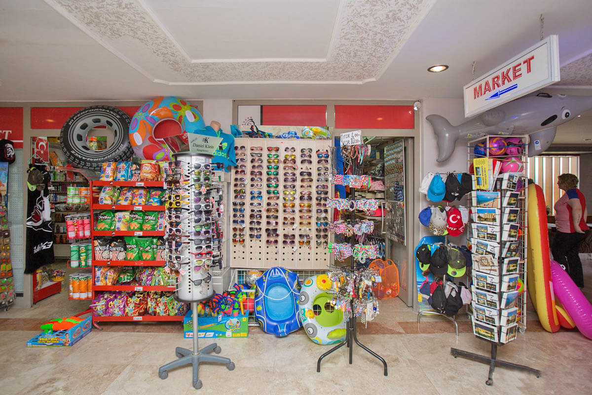 cheap resort hotels to Spend holiday with family