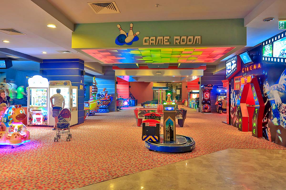 cheap resort hotels to Spend holiday with family