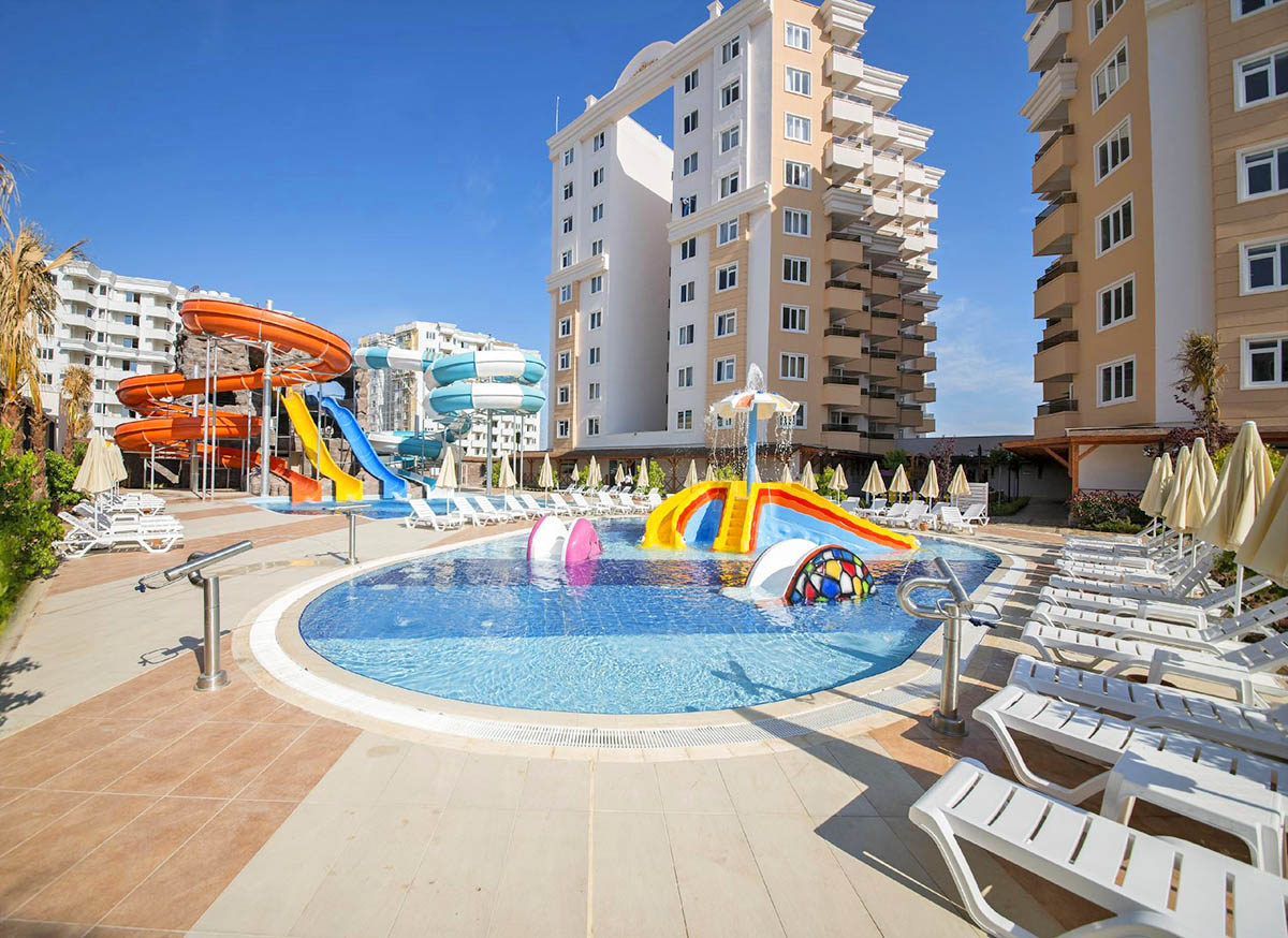 cheap resort hotels to Spend holiday with family