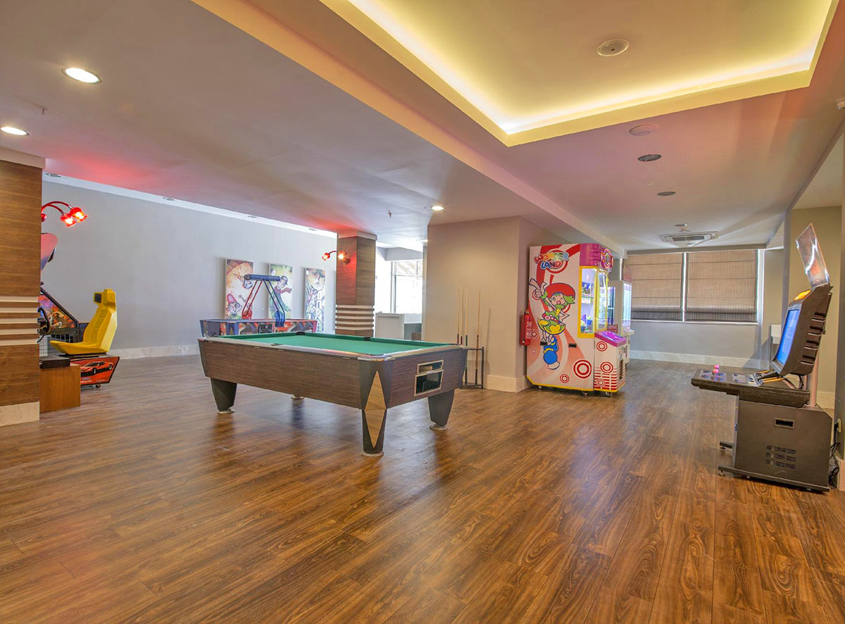 cheap resort hotels to Spend holiday with family