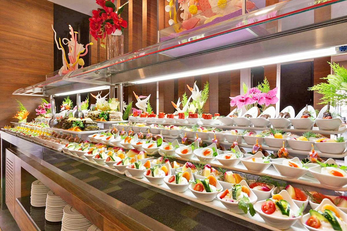 cheap resort hotels to Spend holiday with family