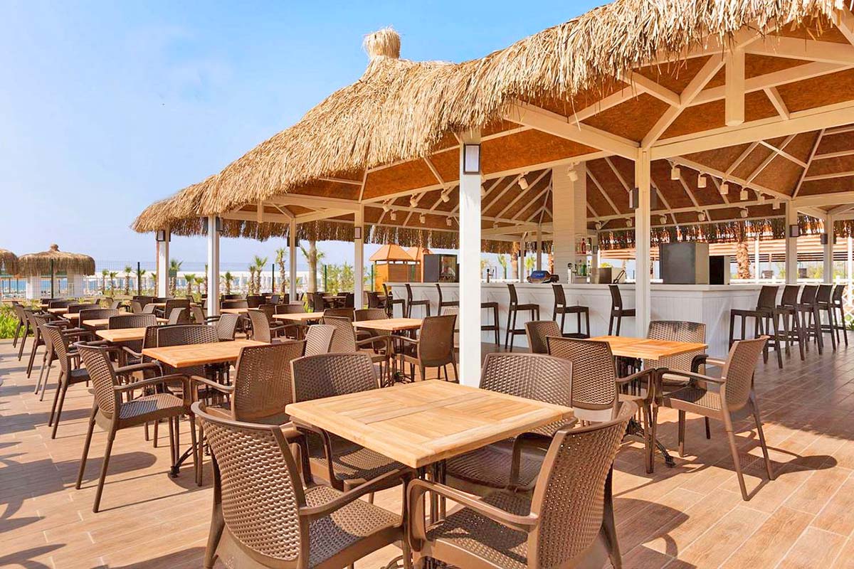 cheap resort hotels to Spend holiday with family