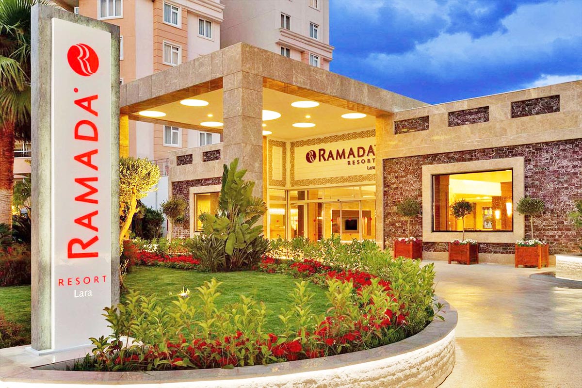 cheap resort hotels to Spend holiday with family