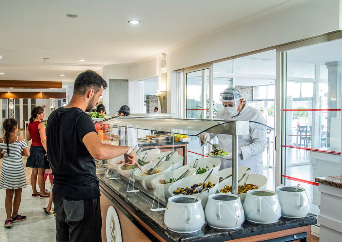 cheap resort hotels to Spend holiday with family