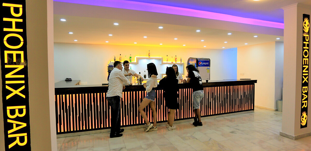 cheap resort hotels to Spend holiday with family