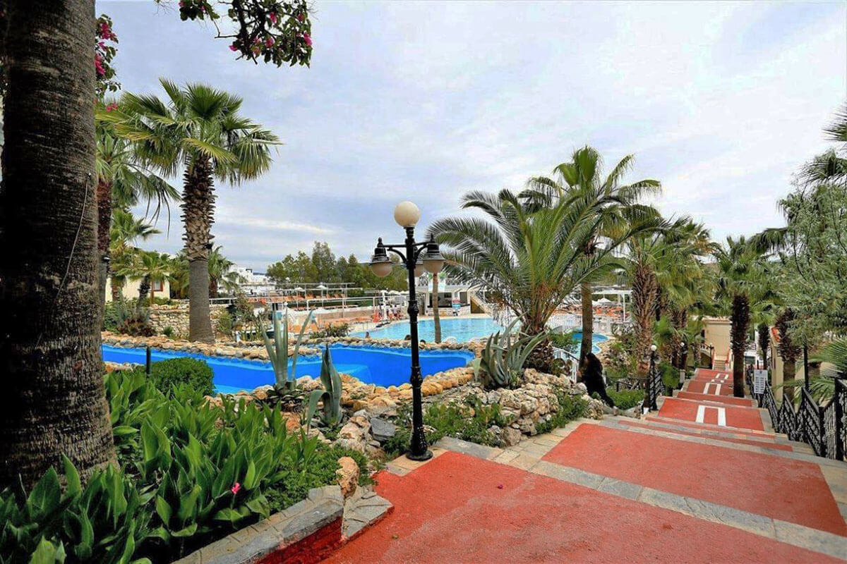 pool view phoenix sun hotel antalya turkey