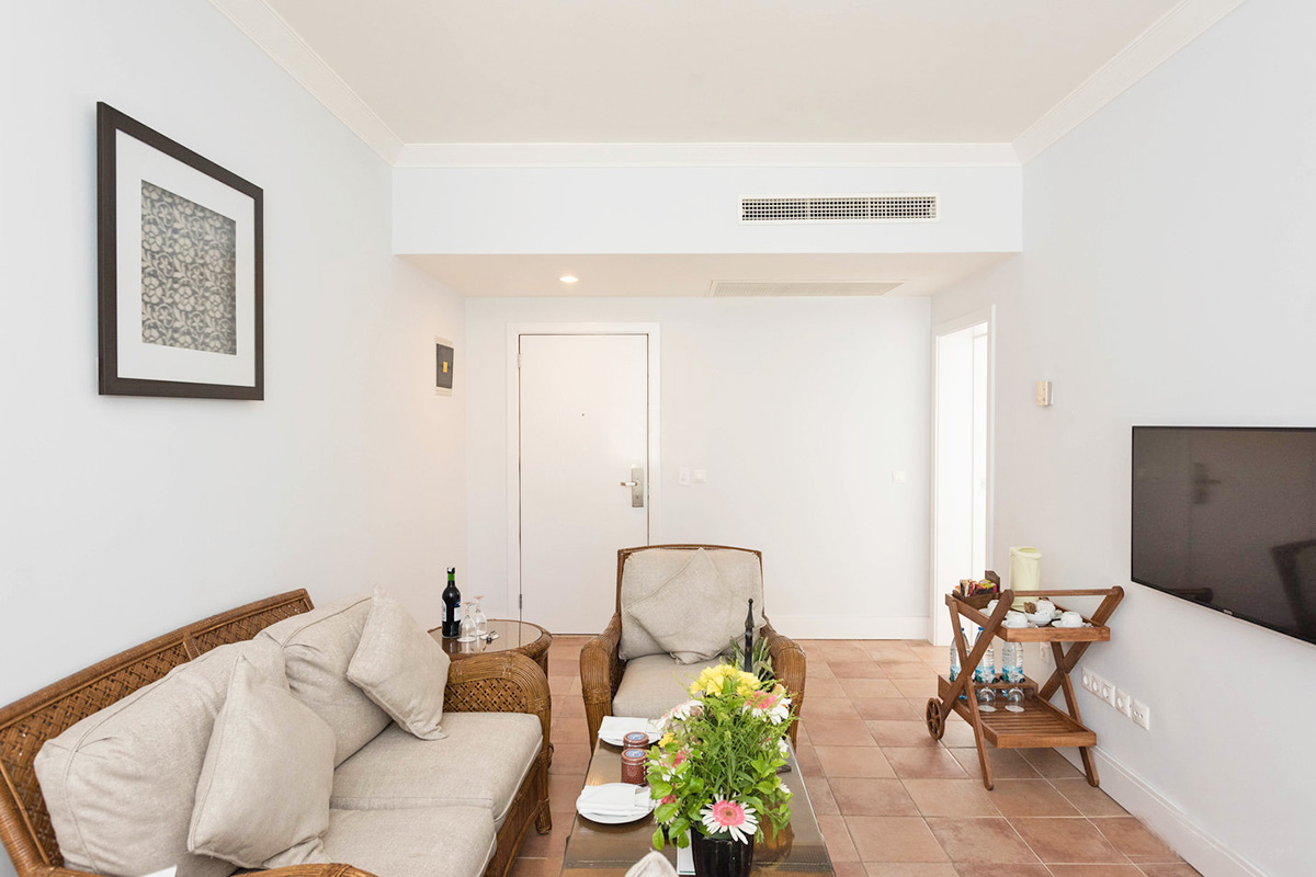 green palace hotel lounge