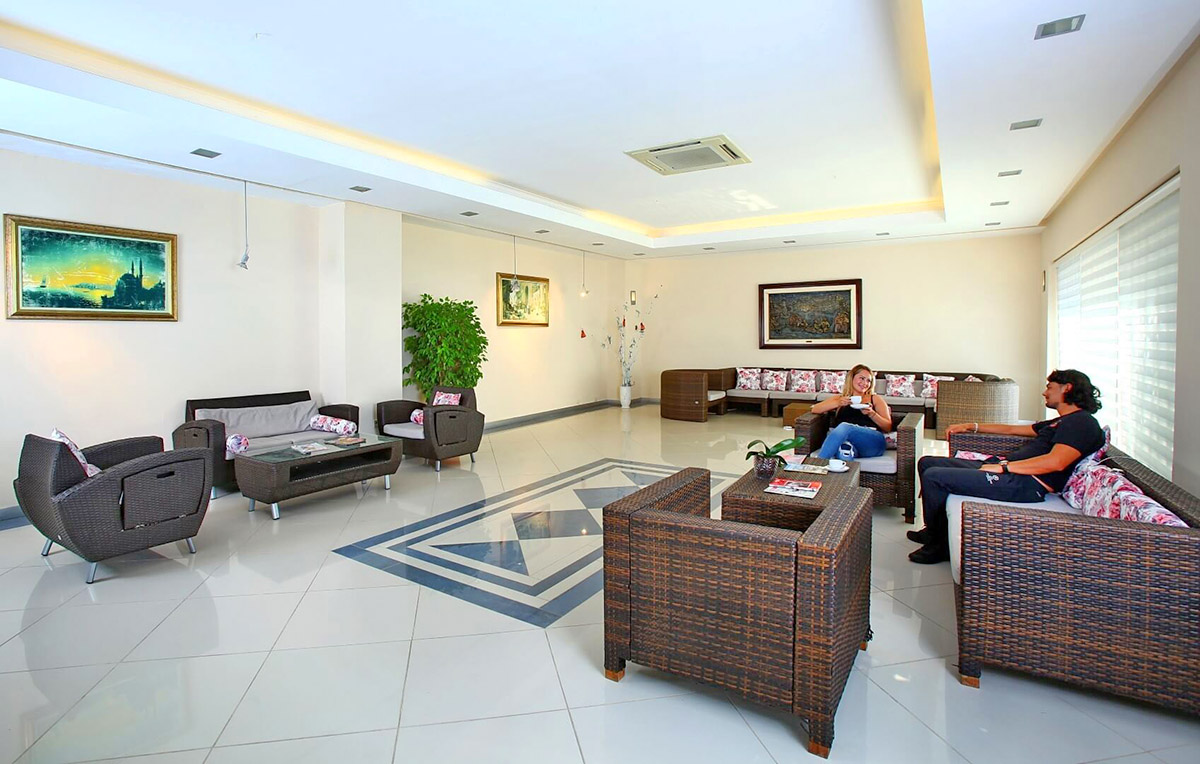 lobby lounge forever club bodrum turkey