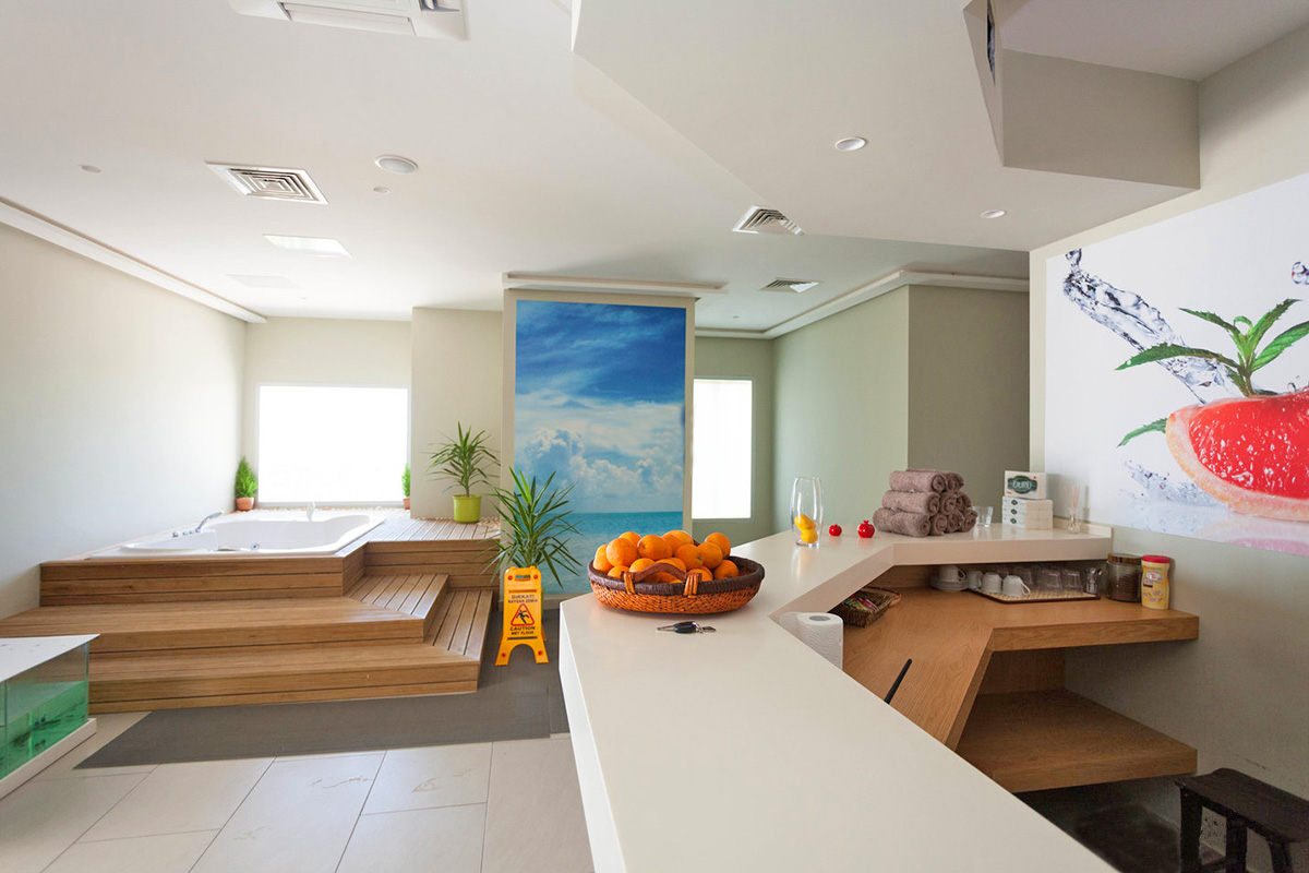 cheap resort hotels to Spend holiday with family