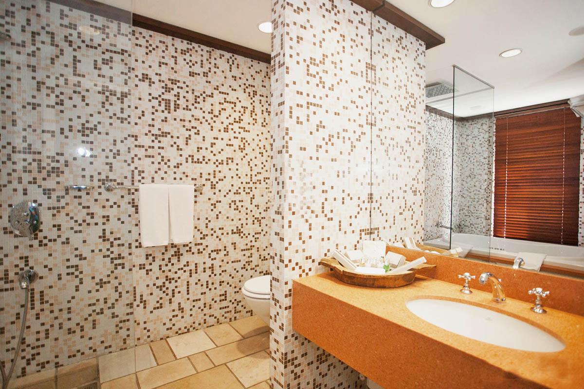 cheap resort hotels to Spend holiday with family