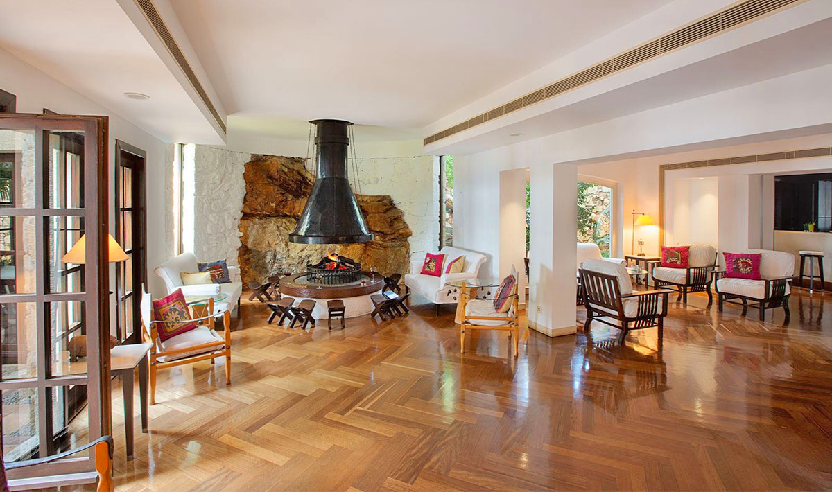 lobby marmara hotel bodrum turkey