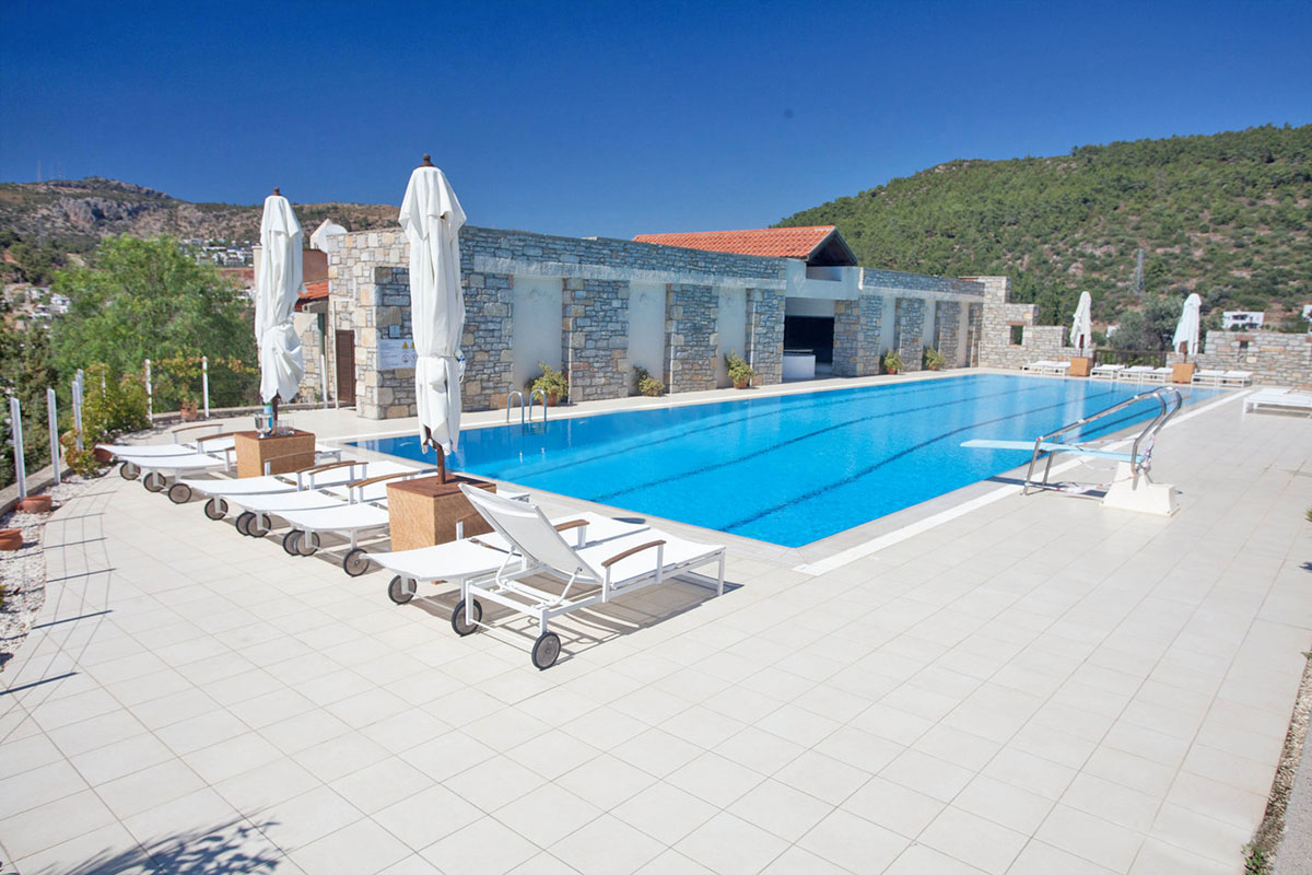 cheap resort hotels to Spend holiday with family