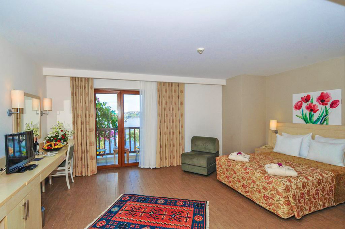 cheap resort hotels to Spend holiday with family