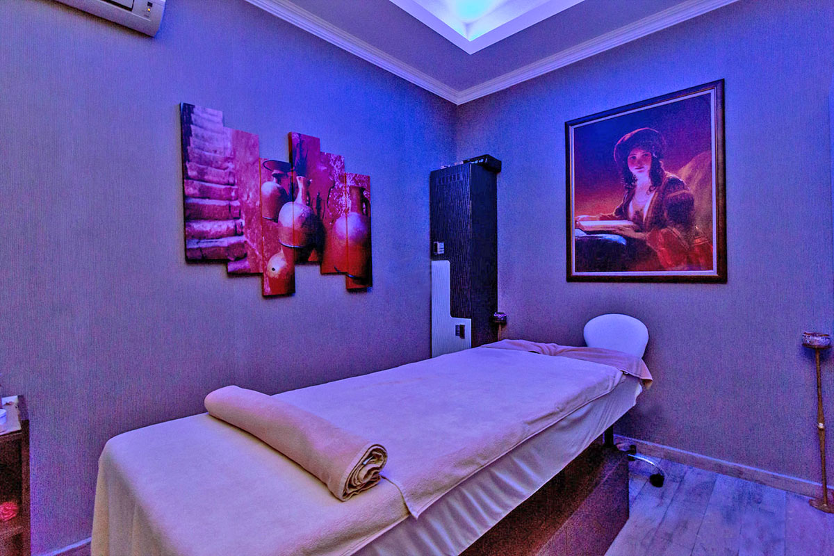 cheap resort hotels to Spend holiday with family