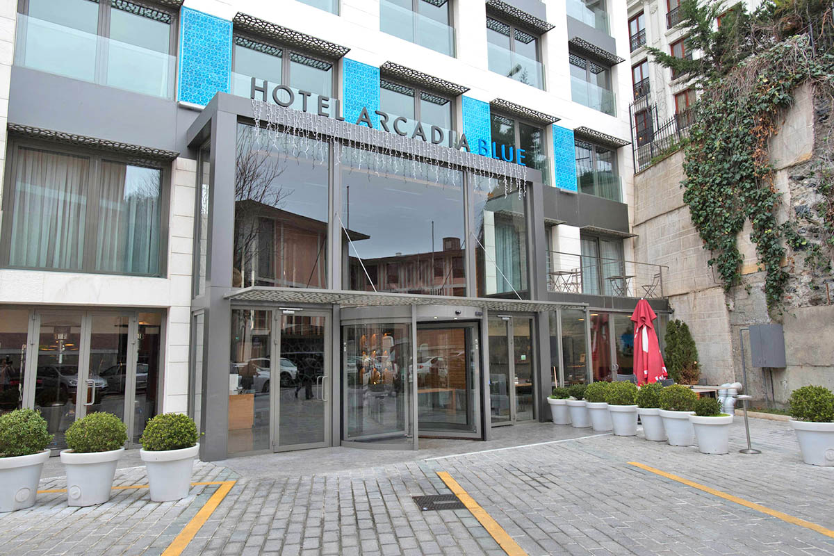 entrance arcadia blue hotel istanbul turkey