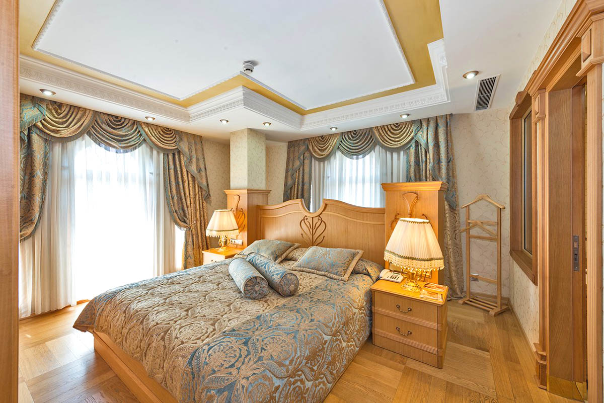 cheap resort hotels to Spend holiday with family