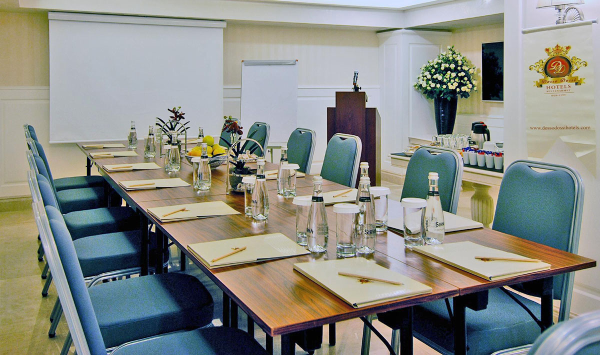 cheap resort hotels to Spend holiday with family