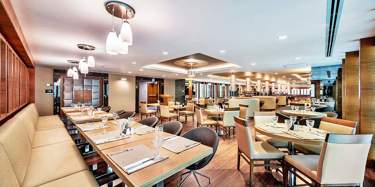 cheap resort hotels to Spend holiday with family