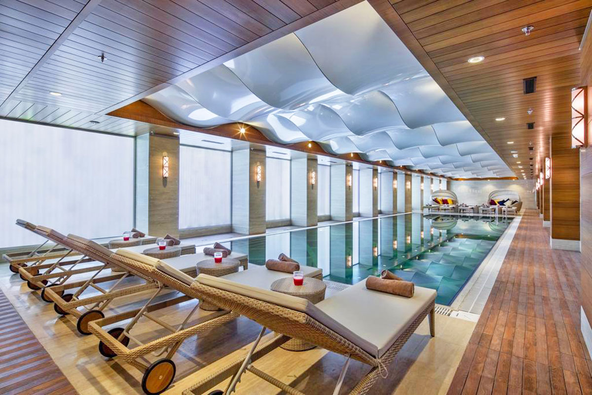 cheap resort hotels to Spend holiday with family