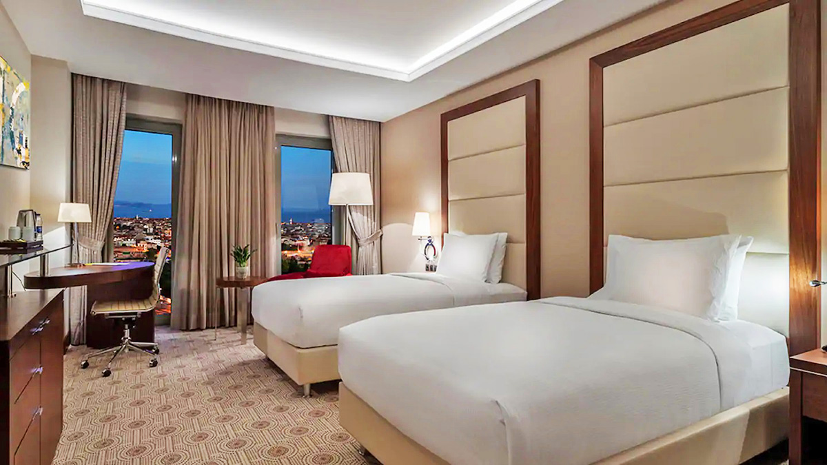 double tree hilton hotel twin room