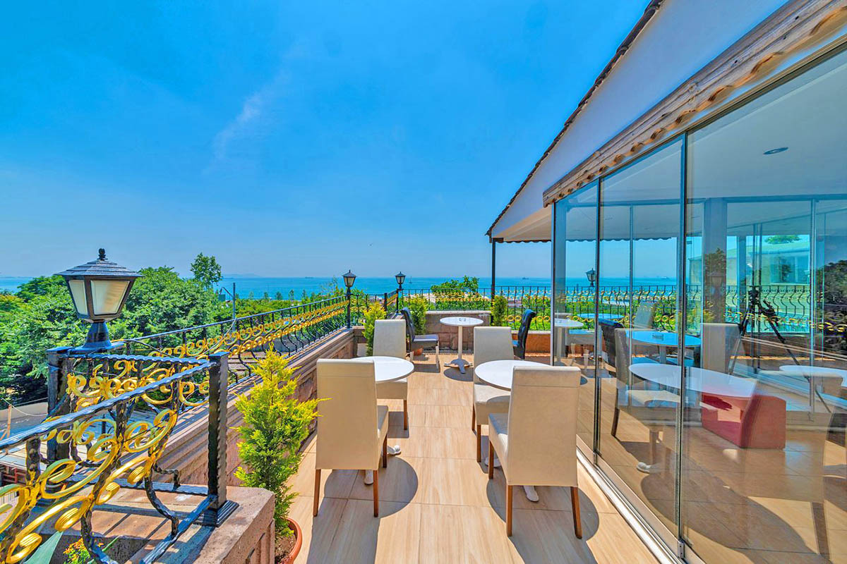 restaurant harmony hotel istanbul turkey