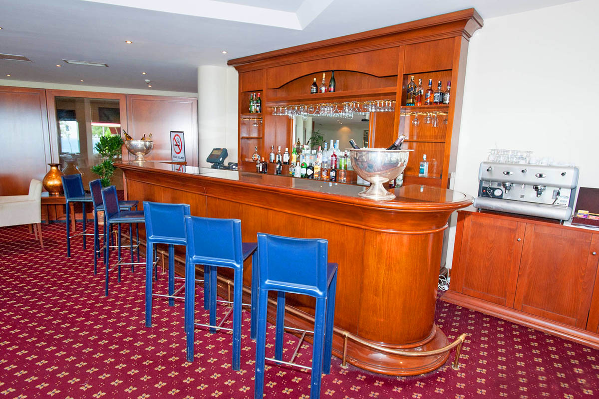 cheap resort hotels to Spend holiday with family