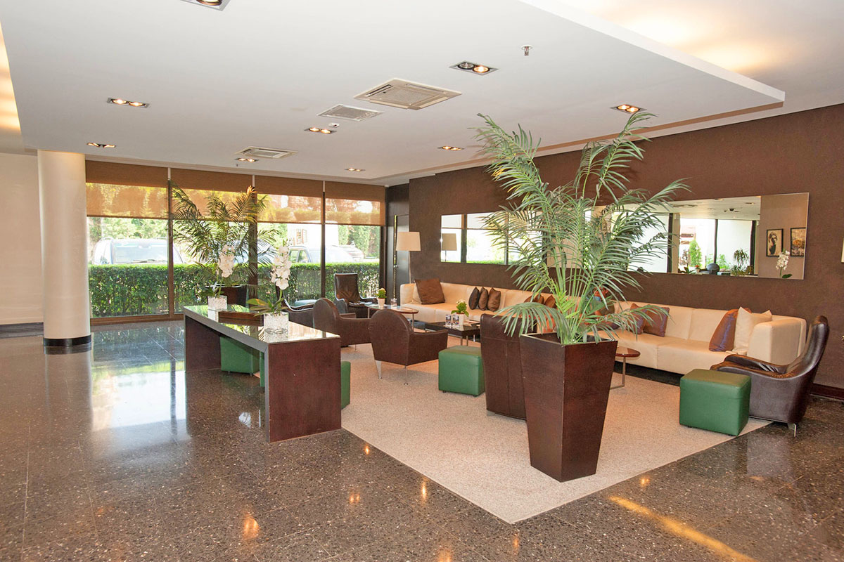 cheap resort hotels to Spend holiday with family