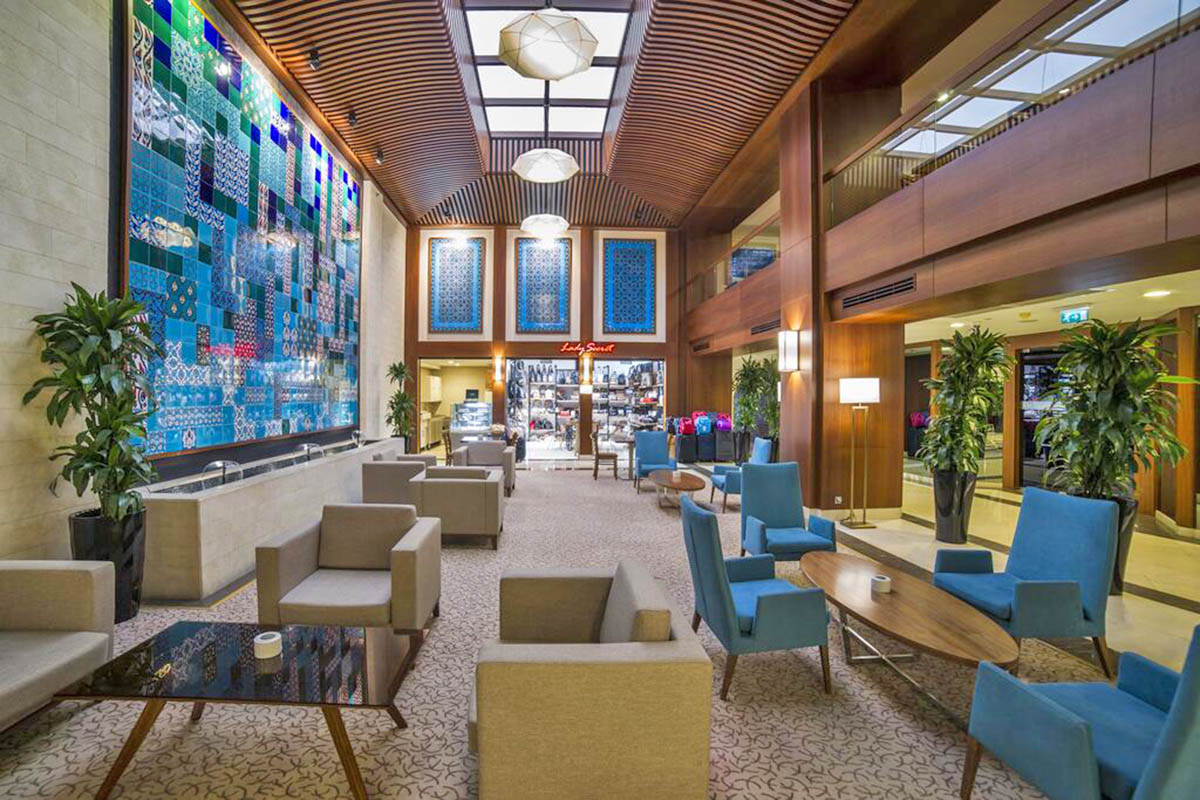 cheap resort hotels to Spend holiday with family