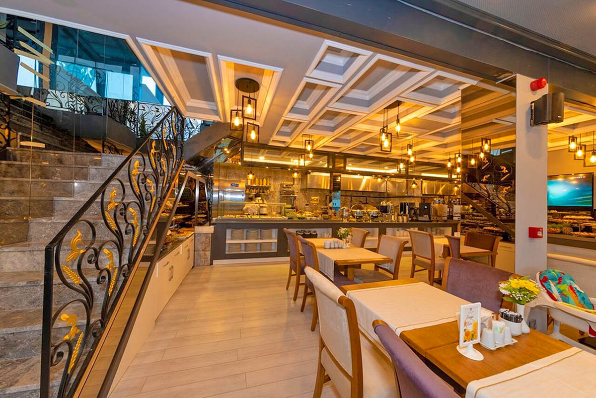 cheap resort hotels to Spend holiday with family