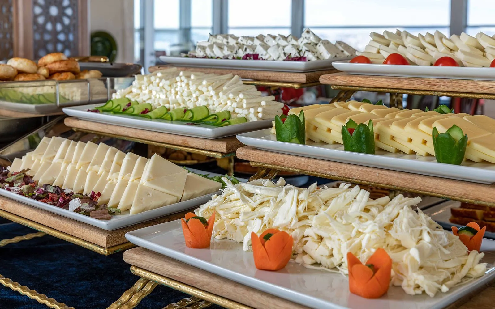 cheap resort hotels to Spend holiday with family