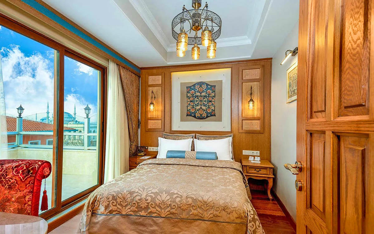 cheap resort hotels to Spend holiday with family