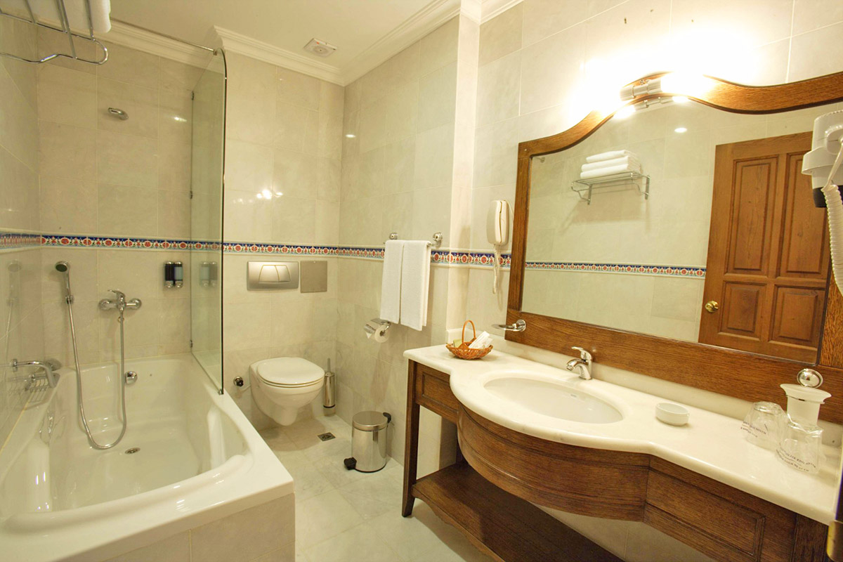 cheap resort hotels to Spend holiday with family