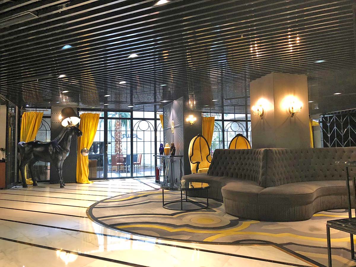 cheap resort hotels to Spend holiday with family