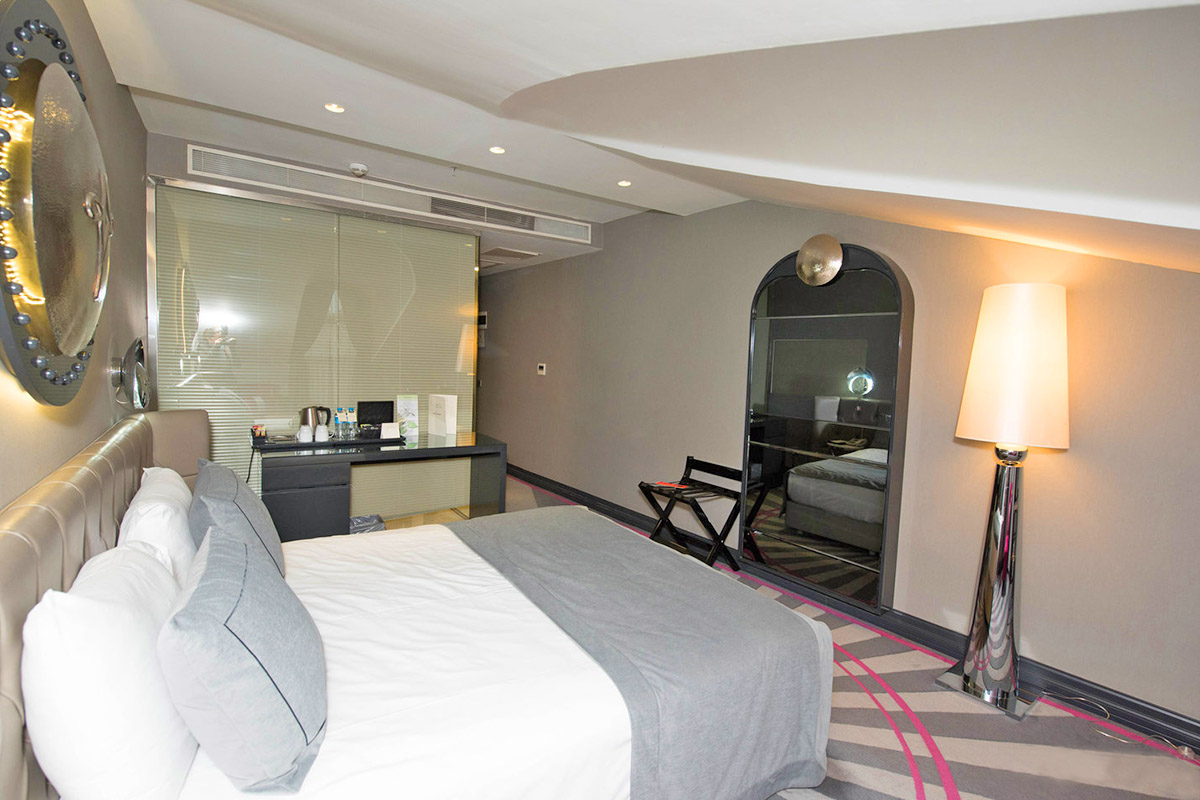 cheap resort hotels to Spend holiday with family